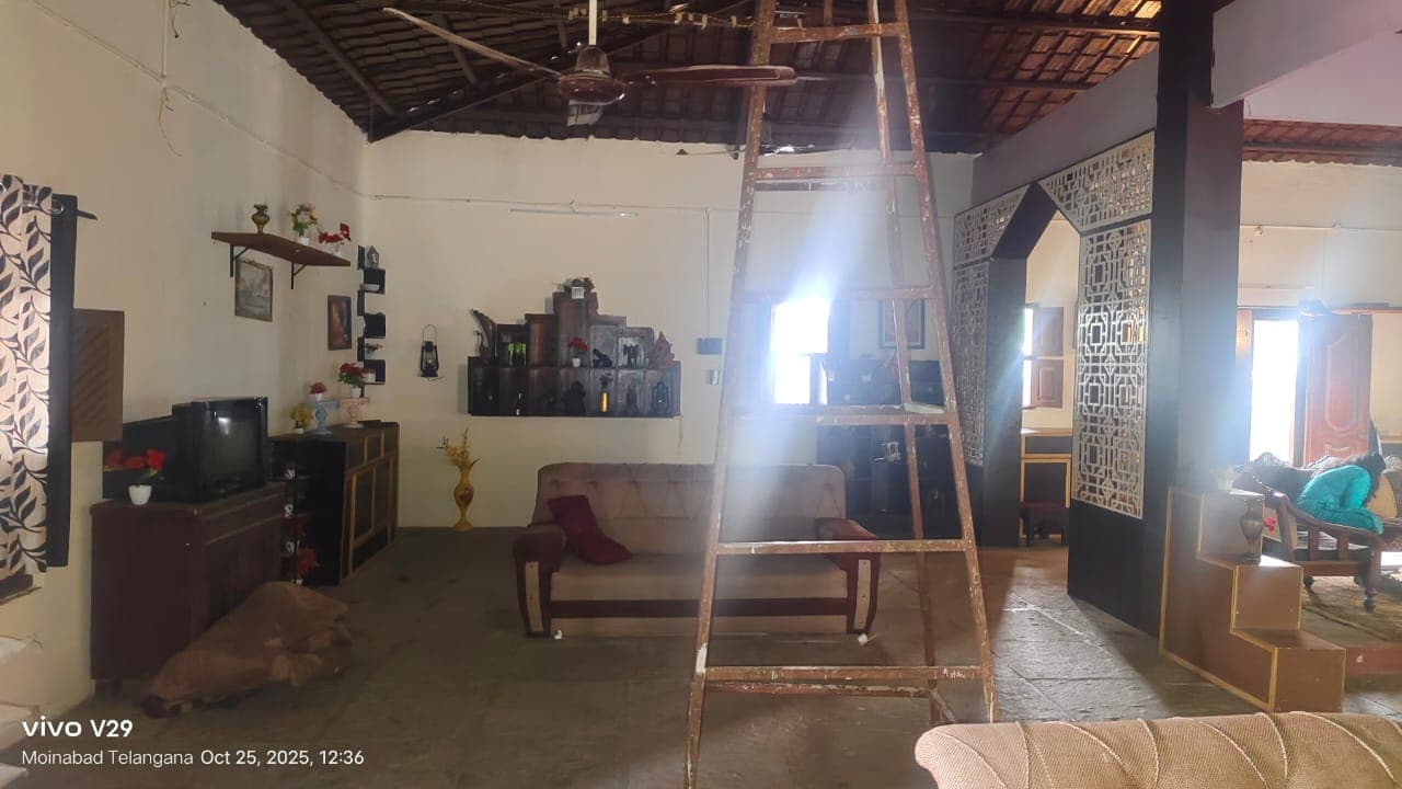 Mandava House